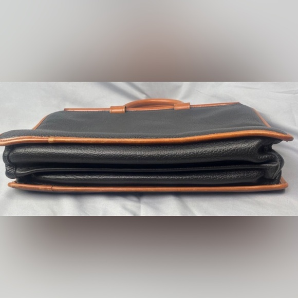 Jack Georges Black Leather Briefcase w/ Brown Trim 16x9 - Picture 4 of 6